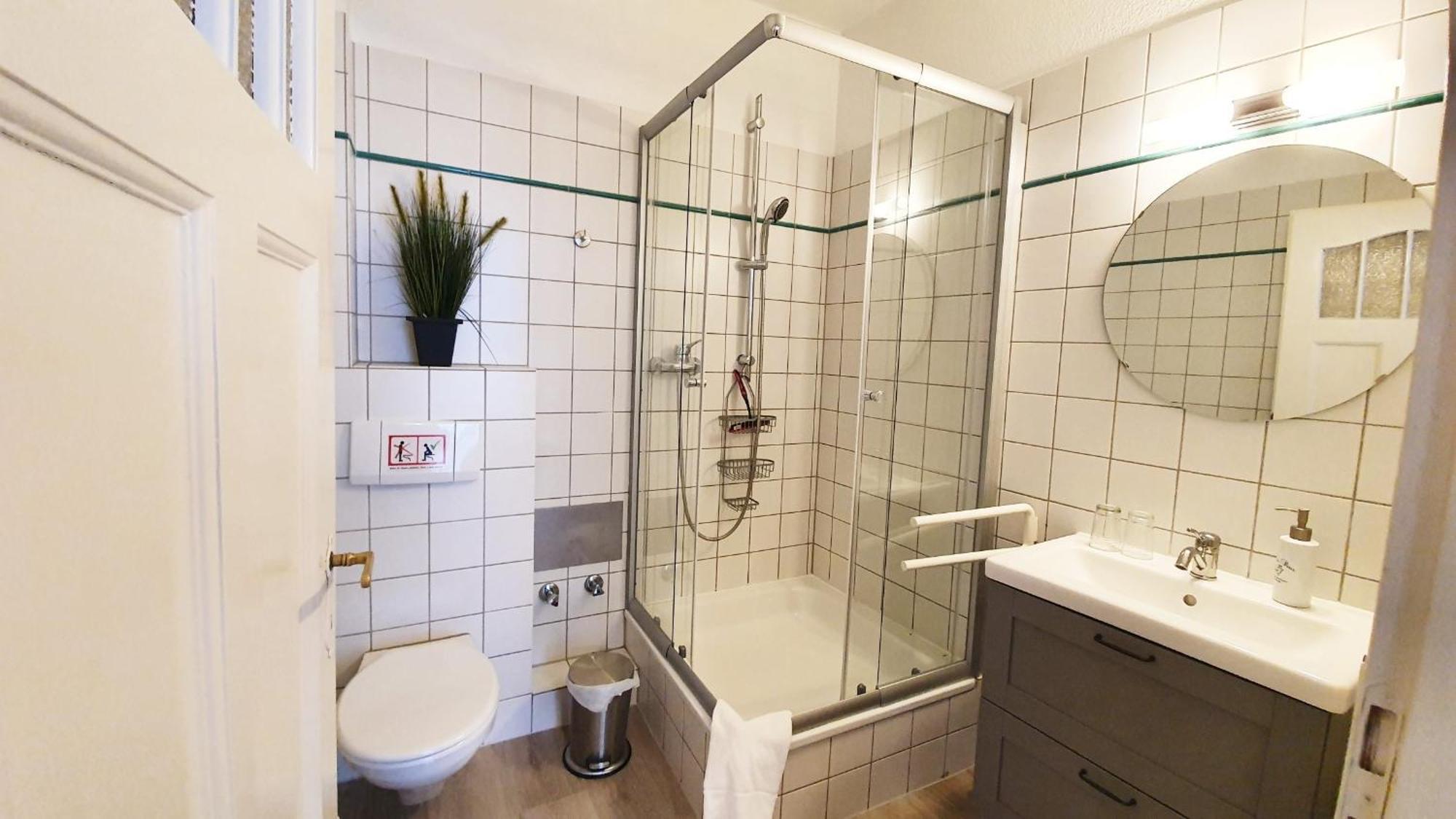 Weingut Caspari, Familie Eggert Verbandsgemeinde Verbandsgemeinde Traben-Trarbach Kamer foto